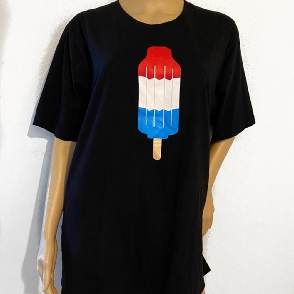 Bella Canvas shirt size XL